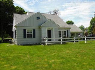 4474 Grayce Ave, Gasport, NY 14067