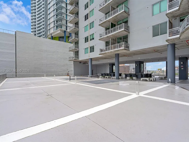 690 SW 1st Ct #Penthouse II16 — Photo 24