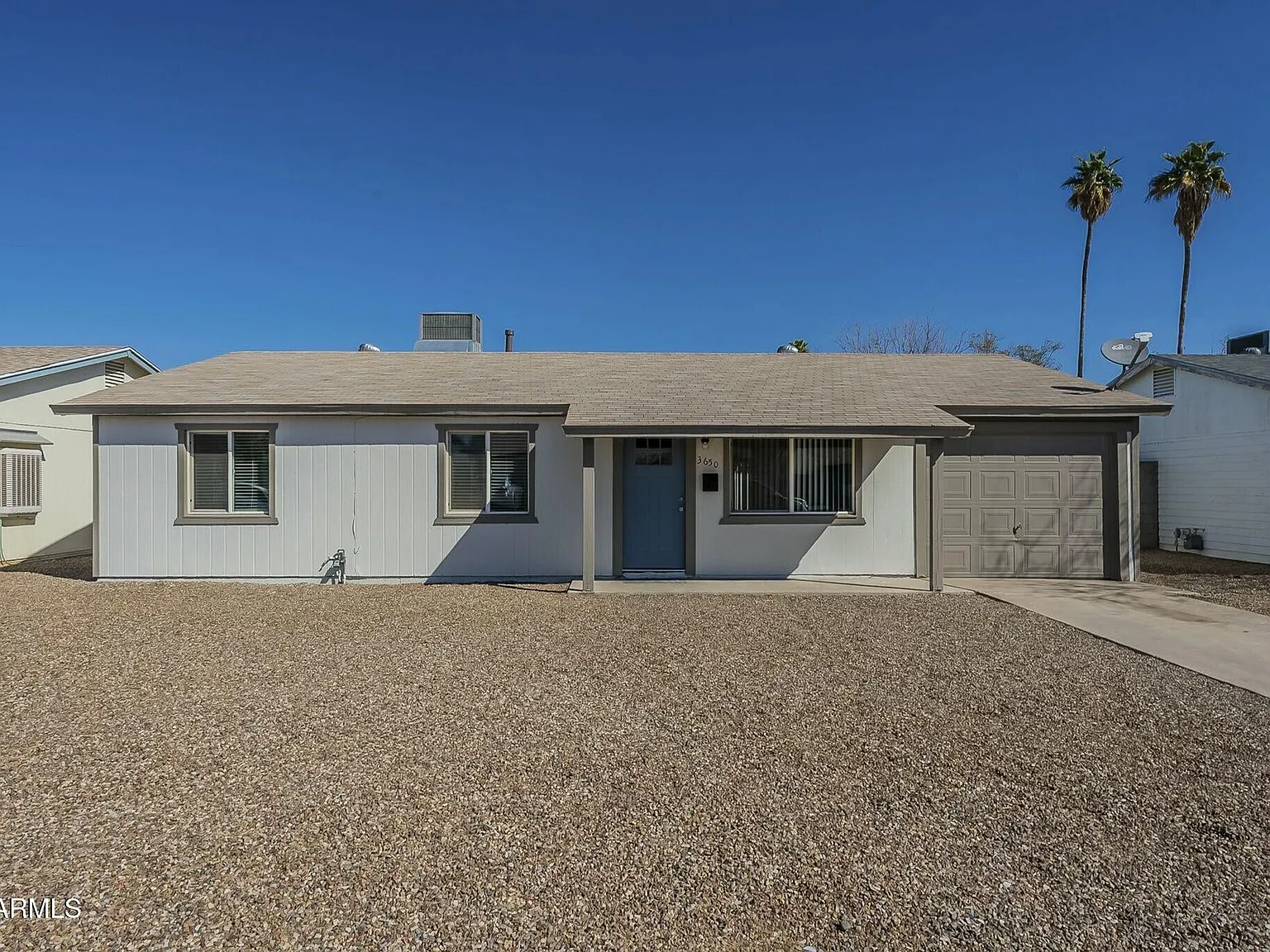 3 bed, 1152 sqft, $2,300 — Photo 3