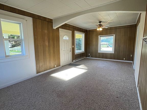 4th image of 1052 Ballentine Street
