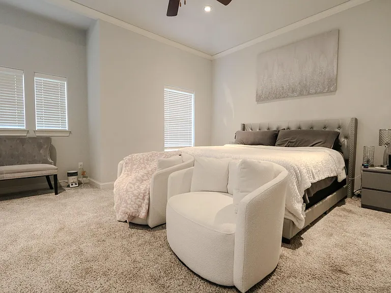 2037 Fannin Sta N — Photo 28