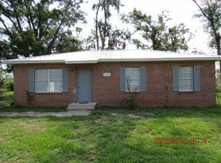 2332 Westwood Dr, Alford, FL 32420