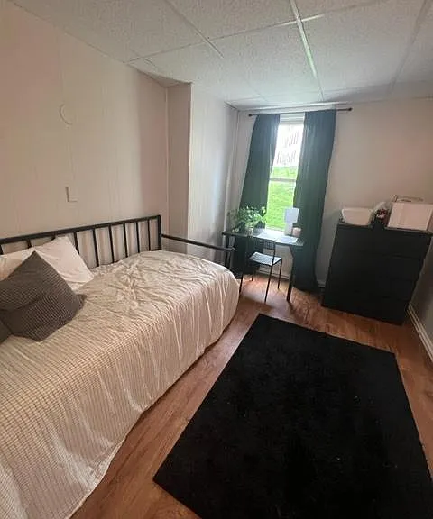 27 Cowan St #1 — Photo 12