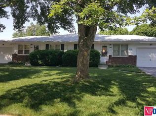 8302 S 49th Ter, Omaha, NE 68157