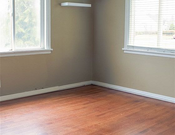 5th image of 1203 E Courtland Ave