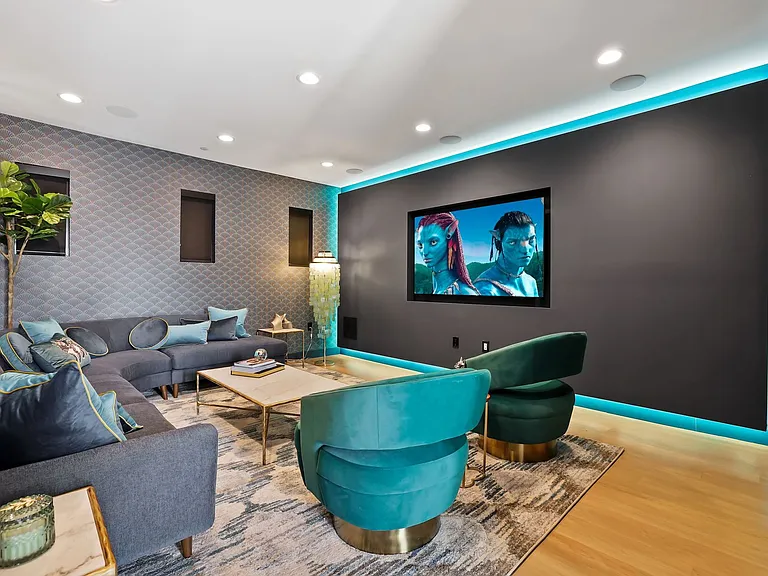 MODERNO La Granada Luxury Living — Photo 29