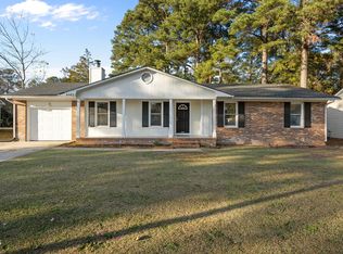 6982 Melbourne Dr, Fayetteville, NC 28314