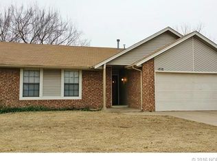 1712 N Aster Ave, Broken Arrow, OK 74012