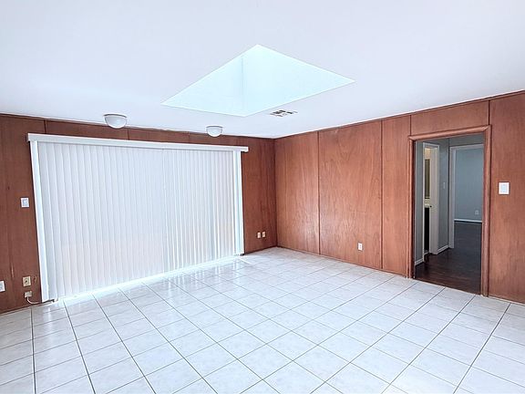 5th image of 11119 Atwell Dr