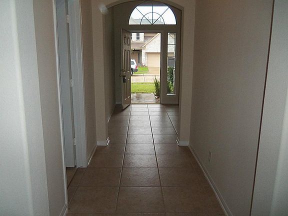 2nd image of 4907 Wilderness Glen Ct