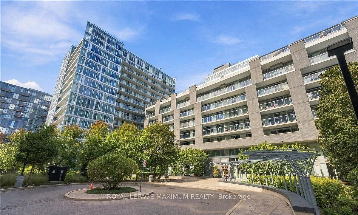 2 bed, $2,300 — Photo 2