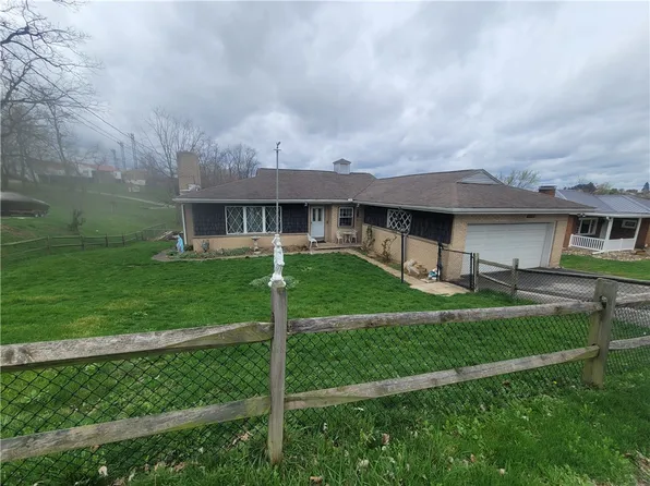 1061 Beech St S, Washington, PA 15301