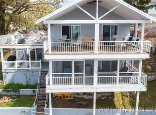 1040 S Fork Ln, Tipton, MO 65081