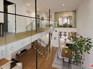702 N Doheny Dr #TOWNHOUSE 5, West Hollywood, CA 90069