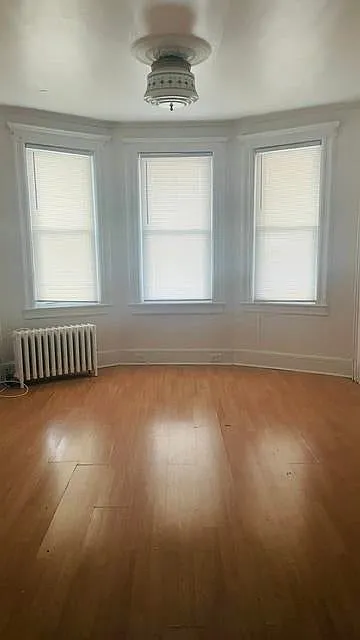 2 bed, 1.0 bath, 1000 sqft, $1,950 — Photo 4