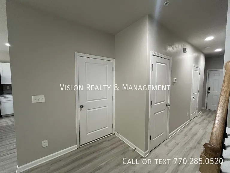 8324 Triple Crown Dr — Photo 15