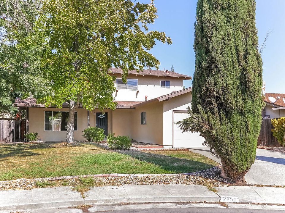1st image of 2850 Woods Ct