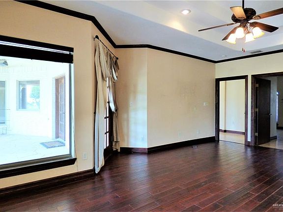 5th image of 1919 Fairway Ct