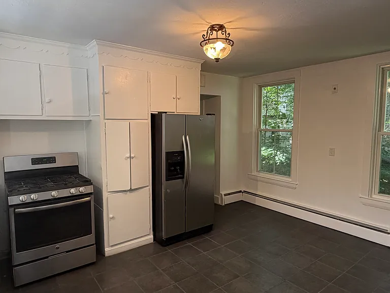 307 N Main St #A — Photo 8