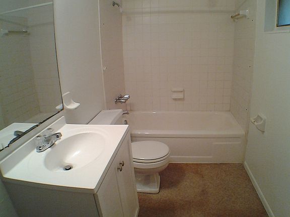 5th image of 1125 62nd Avenue Dr E