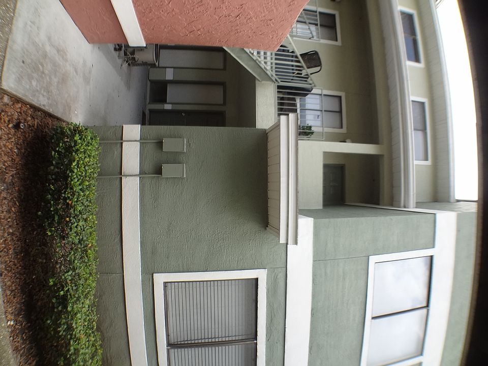 1st image of 528 Sun Valley Vlg Unit 209
