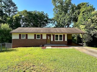 114 Tranquility Rd, Spartanburg, SC 29307