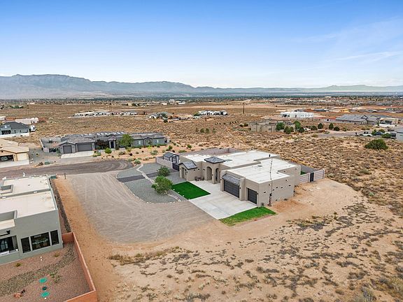 5th image of 1513 Aztec Moon Ct SE