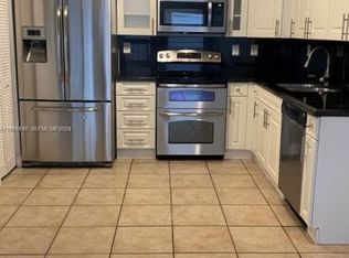 8811 SW 132nd Pl APT 309, Miami, FL 33186