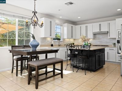 104 Silva Ct, Martinez, CA, 94553