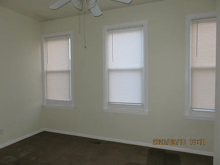 2313 Lynch St #2313 — Photo 10