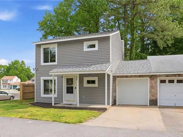 1 Newstead Cir, Chesapeake, VA 23320