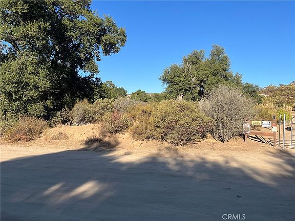 4th image of 35250 Willow Creek Rd