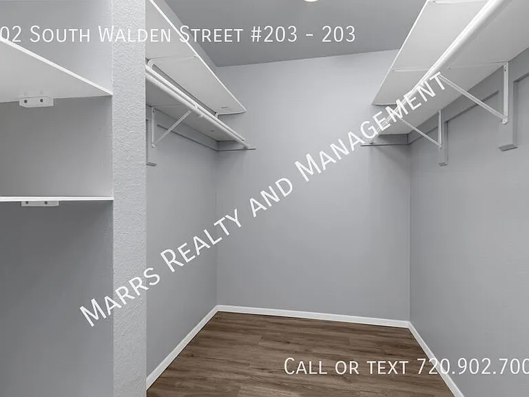 902 S Walden St #203 — Photo 9