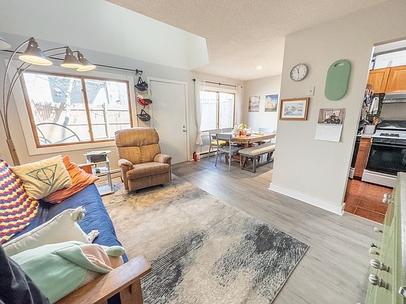 3rd image of 169 Erie St #2
