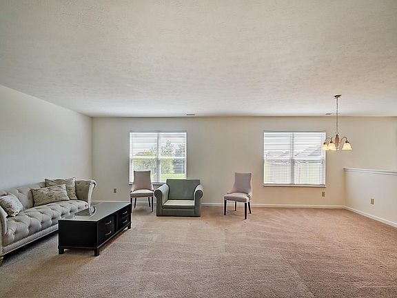 2nd image of 485 Pebble Dr