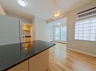 1247 N. State Pkwy, Chicago, IL 60605