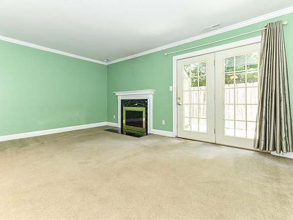 3rd image of 307 Village Ln Unit D