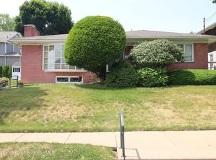 703 N Rebecca Ave, Scranton, PA 18504