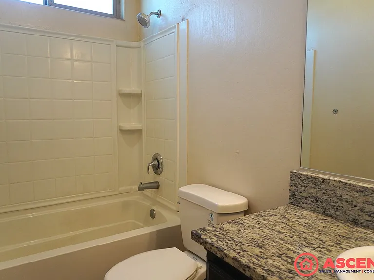 7209 Conduit St — Photo 5