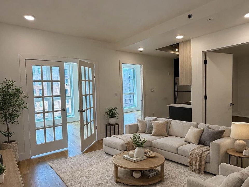 1st image of 200 Linden Blvd #5I