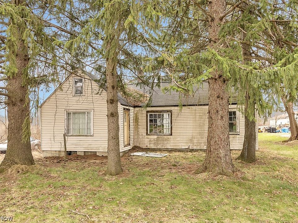 1st image of 229 W 130th St