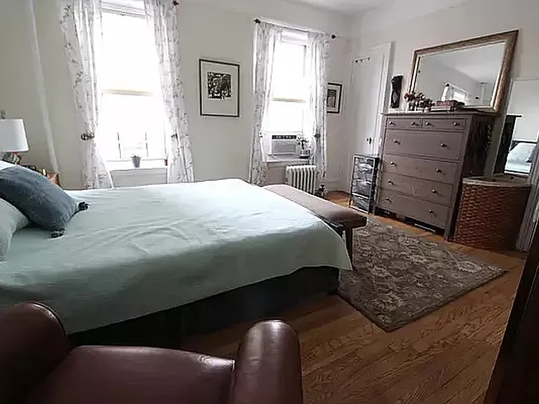 508 W 110th St #7A — Photo 6