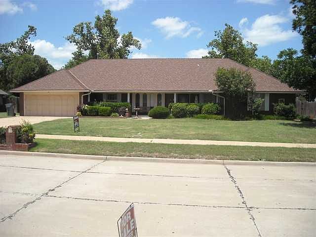 1st image of 7611 NW Stonegate Dr