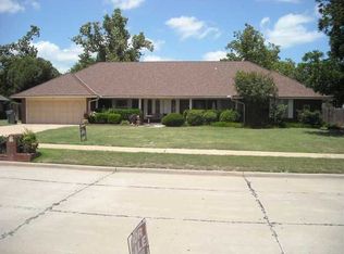 7611 NW Stonegate Dr, Lawton, OK 73505