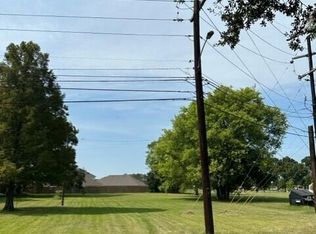 1 Butcher Switch Rd E, Lafayette, LA 70507