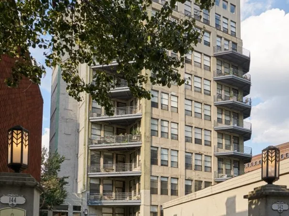 142-144 Steuben Street image 2 of 10