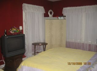 99 McEwen Rd, Rochester, NY 14616