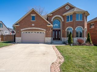 449 S Ellis St, Bensenville, IL 60106