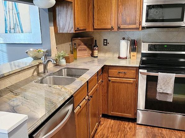 11839 Parliament St APT 2422