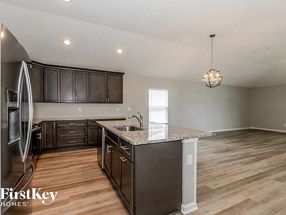 4th image of 95815 Graylon Dr